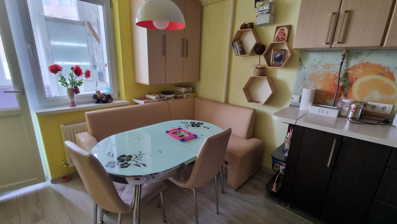 Cozy Retreat In Quiet Location Apartment Chisinau Exterior foto